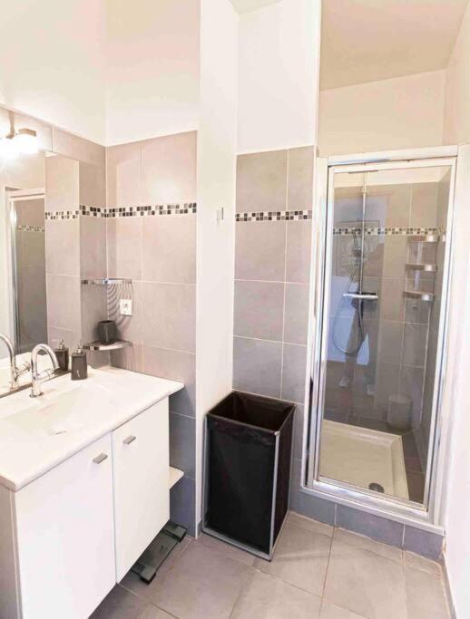 Proche Panier, Appartement Cosy Vue Mer Марсилия Екстериор снимка